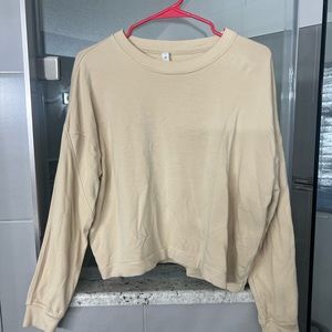 Lululemon Tan Crew Neck Size 6